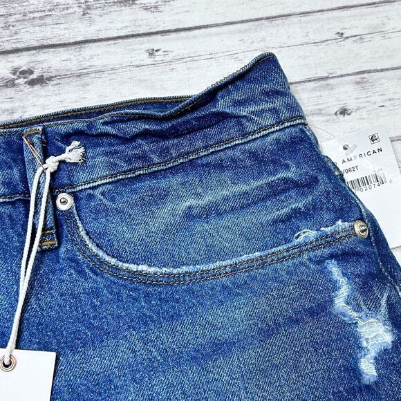 Good American Good 90’s Short Blue Denim Shorts NWOT size 16 - Picture 5 of 8